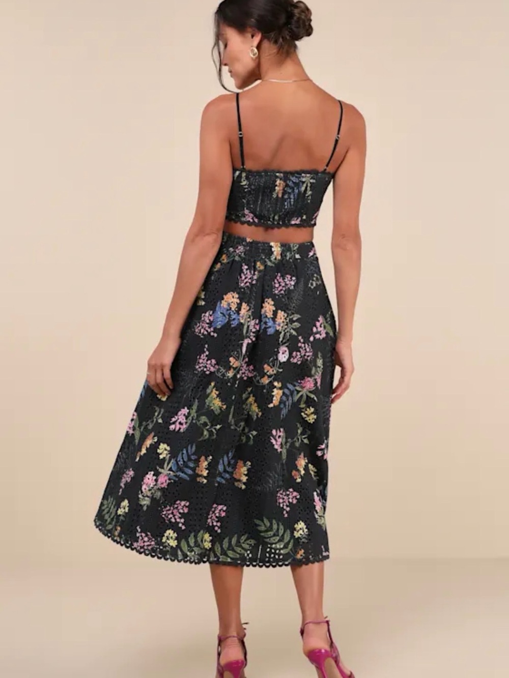 Floral Lace Midi Skirt in Black - Picture 2 of 10